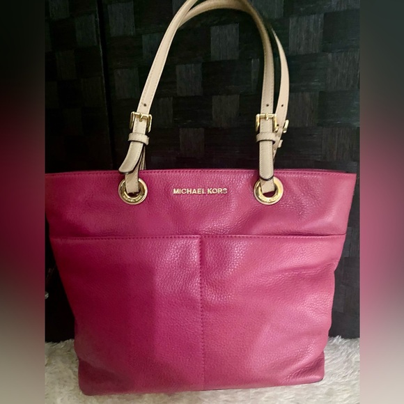 Michael Kors leather berry pink/magenta/fuschia satchel - Picture 2 of 9